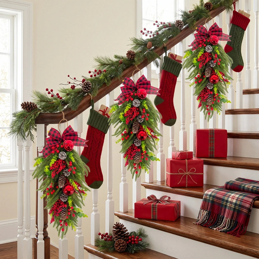 25.5-Inch Plaid Bow Christmas Teardrop Swag