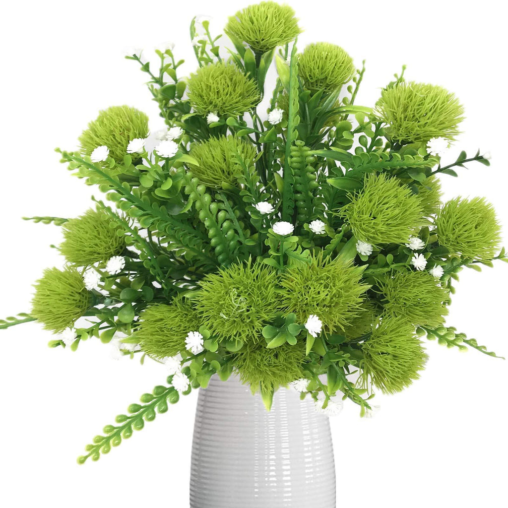 Close-up of lifelike dandelion flower bush for wedding bouquet by IPOPU