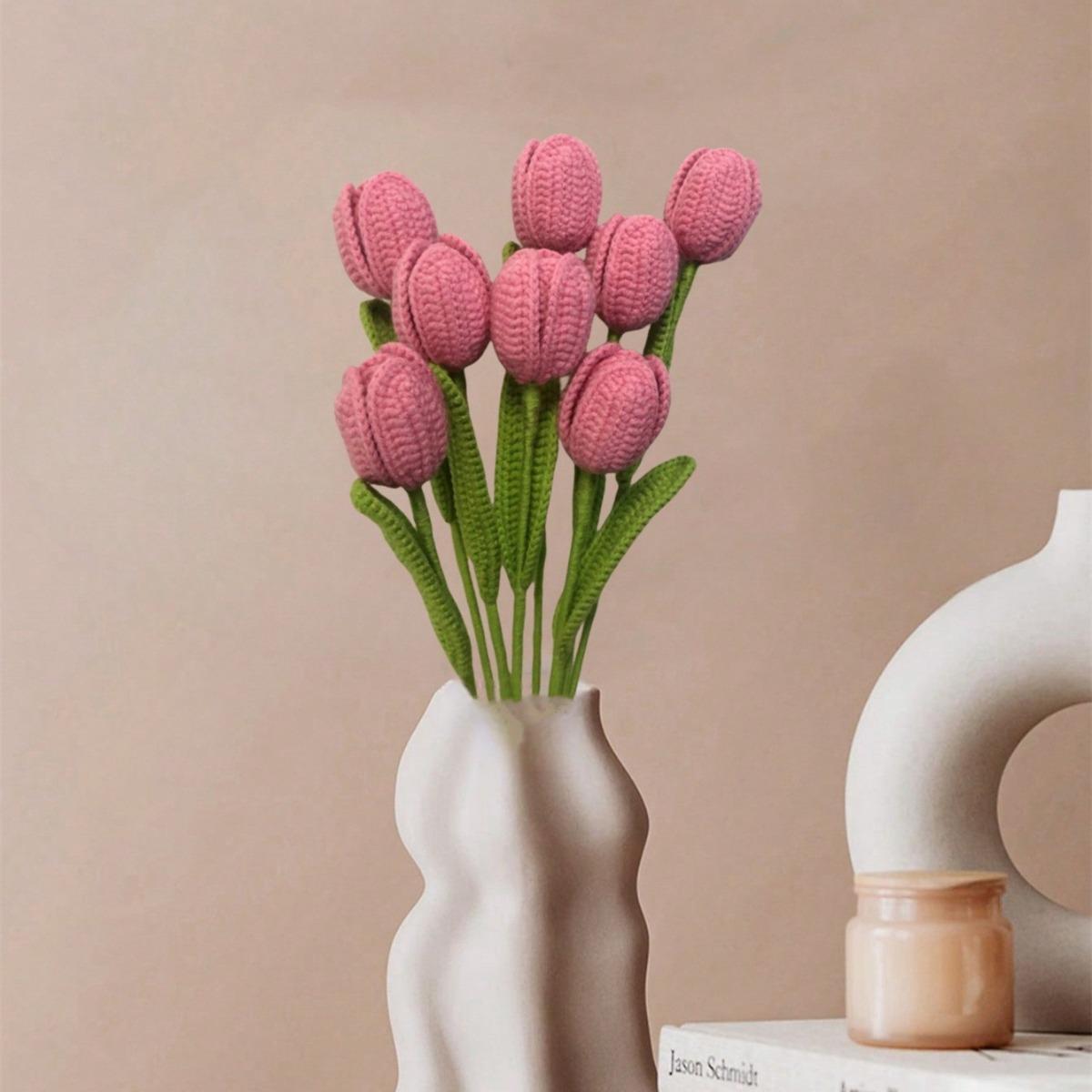 Artificial Tulips Gifts Crochet Tulips Bouquet Completed Handmade Tulips Bouquet for Home Decoration Gift Cotton Decorative Ornaments