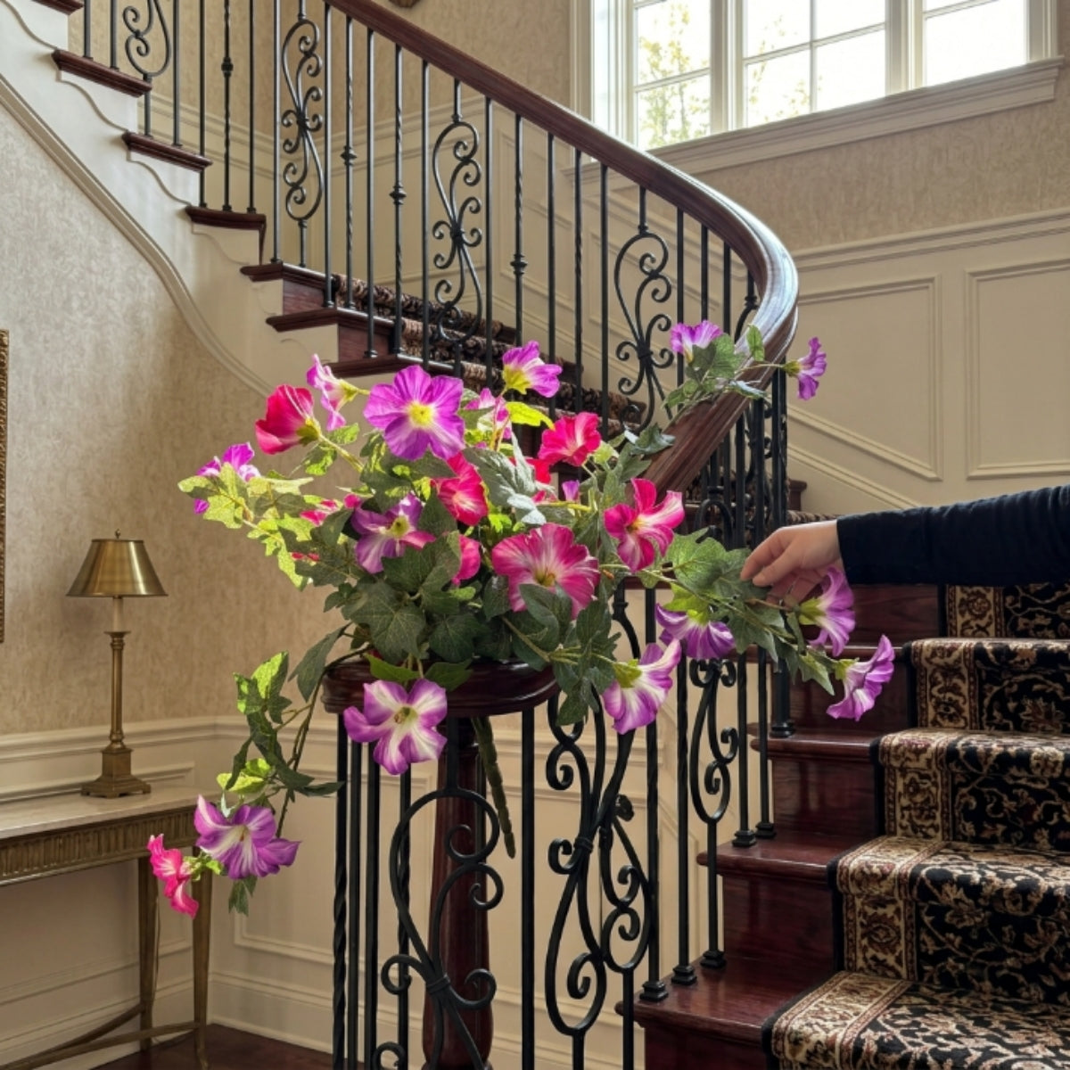 Artificial Hanging Flowers Plants with Basket for Outdoors, Artificial Petunias UV Resistant Petunias Fake Flowers for Outdoor Garden Porch Balcony Decoration