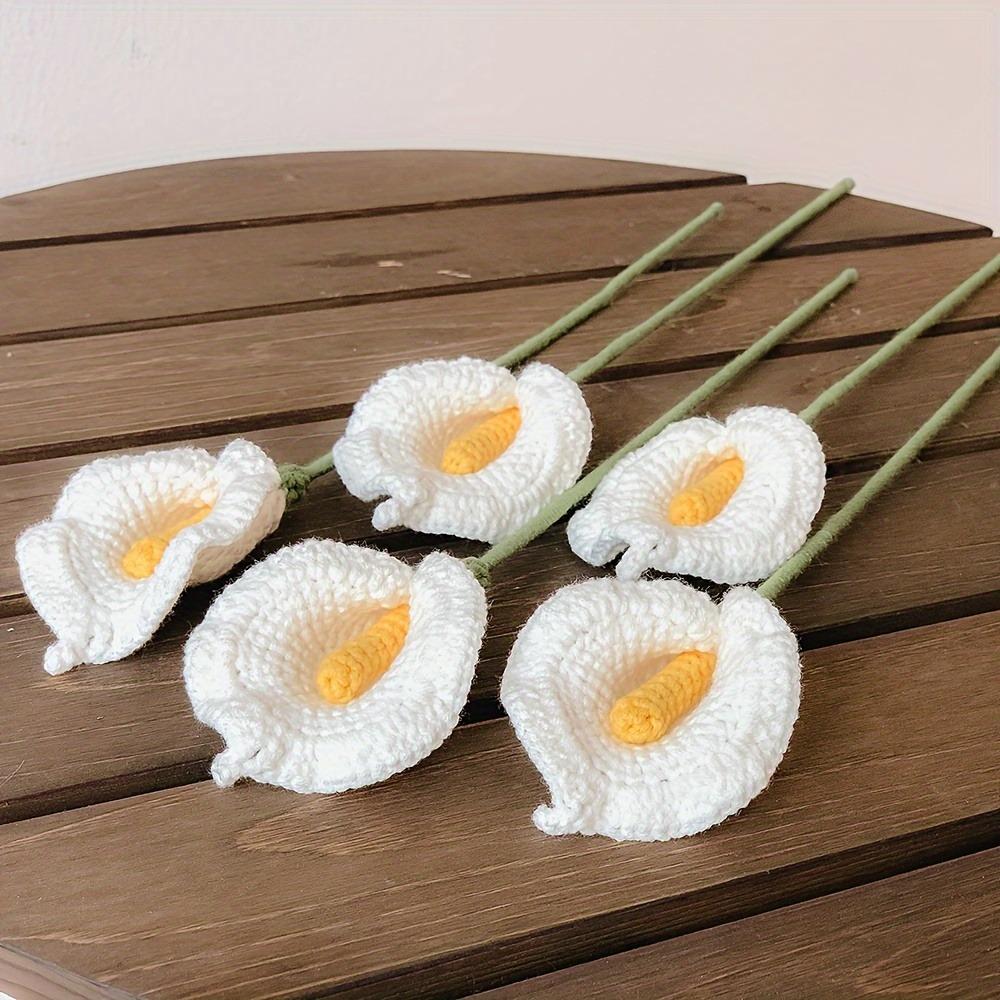 Handmade crochet calla lily & cotton flowers arranged for wedding bouquet by IPOPU