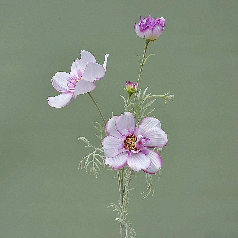 Light purple artificial cosmos flower stems for home and event decoration