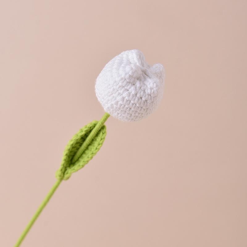 White handmade crochet tulip bouquet 8pcs for Mother's Day birthday anniversary home decor gift