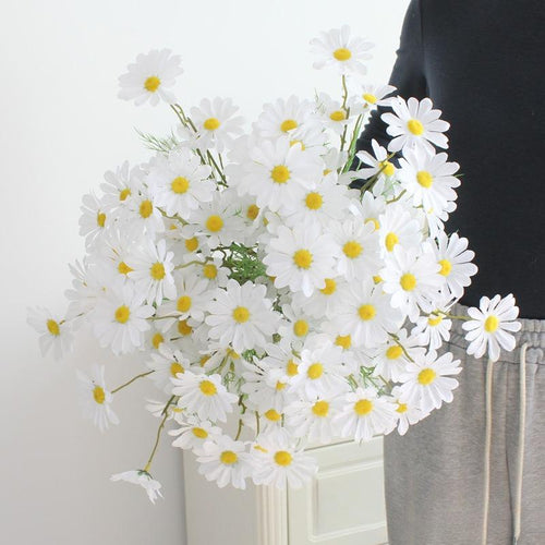 White artificial daisy UV resistant outdoor wildflowers with stems for home garden decor