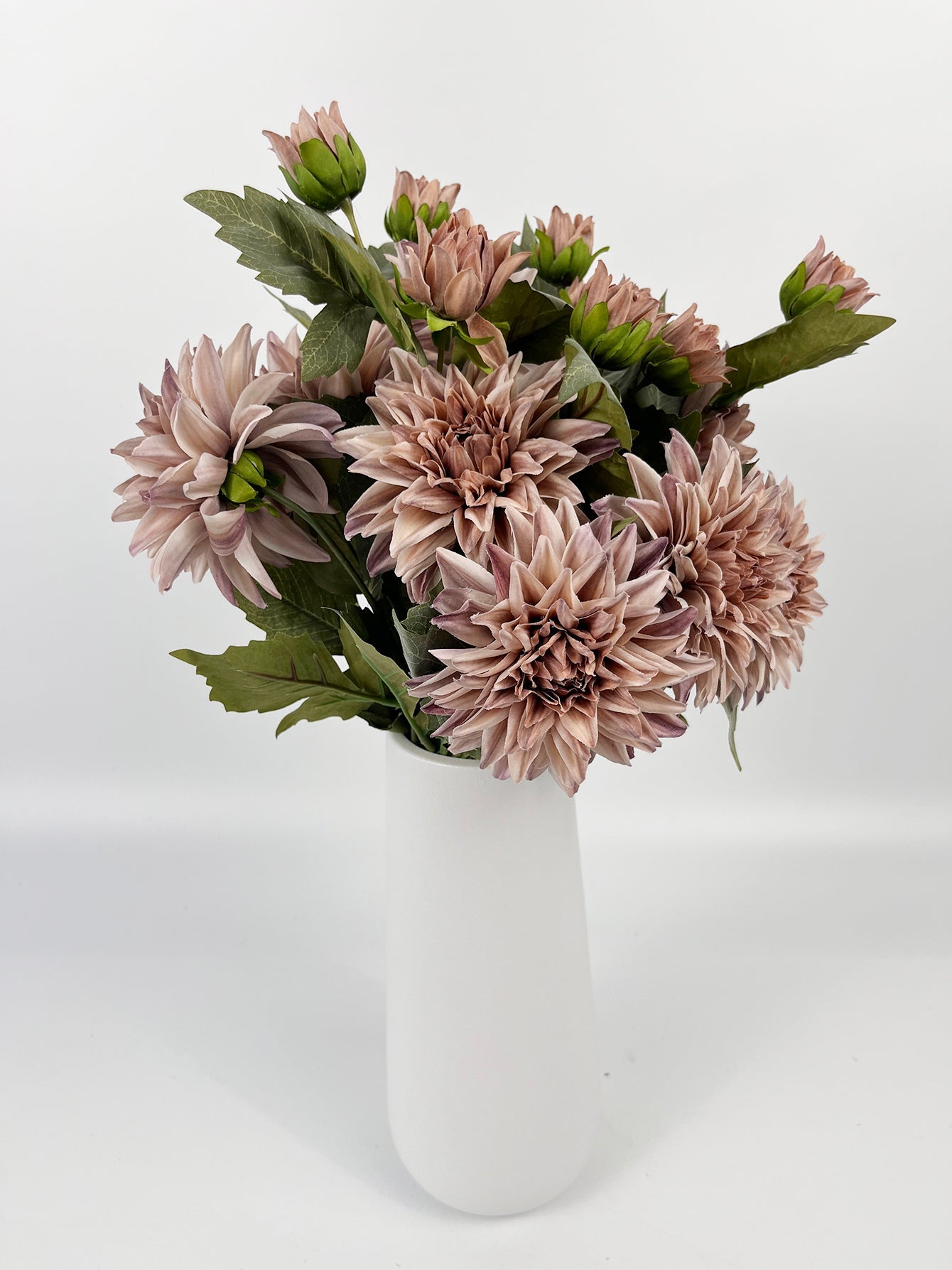 2PCS Artificial Daisy Mums Flowers , Silk Flowers Arrangement for Home Party Fall Wedding Bouquet Thanksgiving Table Centerpieces Decor