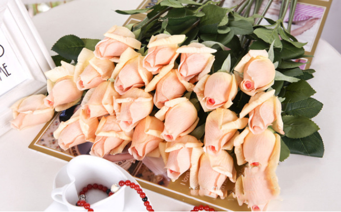 10pcs/Lot Silk Rose Artificial Flowers Real Touch Rose Flowers for New Year Home Wedding Decoration Party Birthday Gift